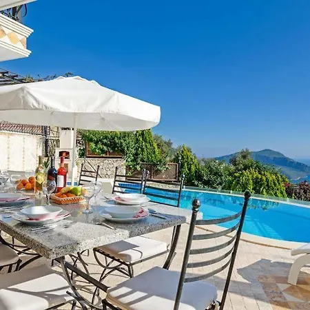 Villa Sleeps 10 Pool Air Con Wifi Kalkan
