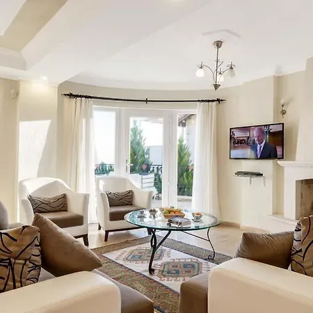 Sleeps 10 Pool Air Con Wifi Villa Kalkan
