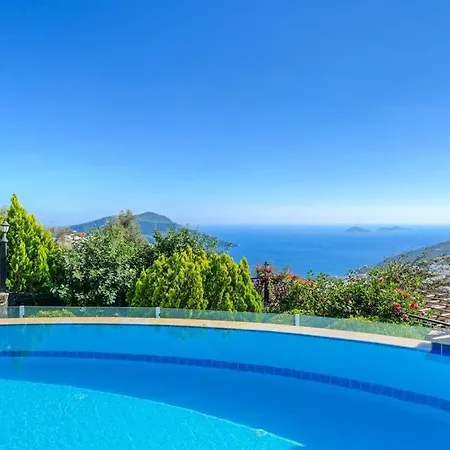 Sleeps 10 Pool Air Con Wifi Villa